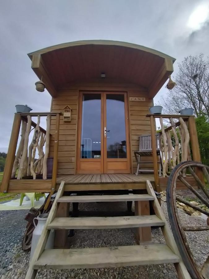 La Roulotte De Jane Guest House Margon  Exterior foto
